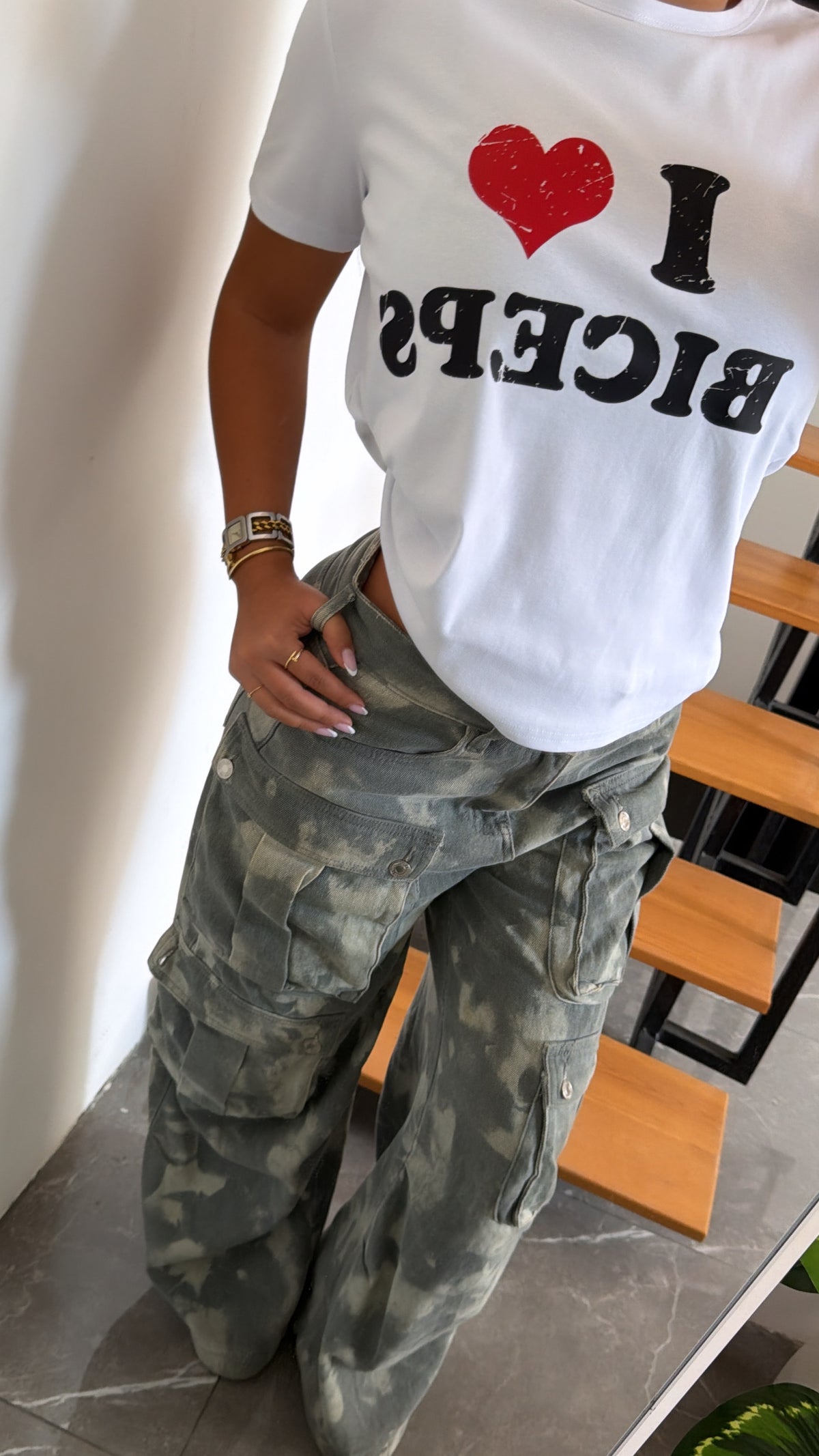THS TEE 2